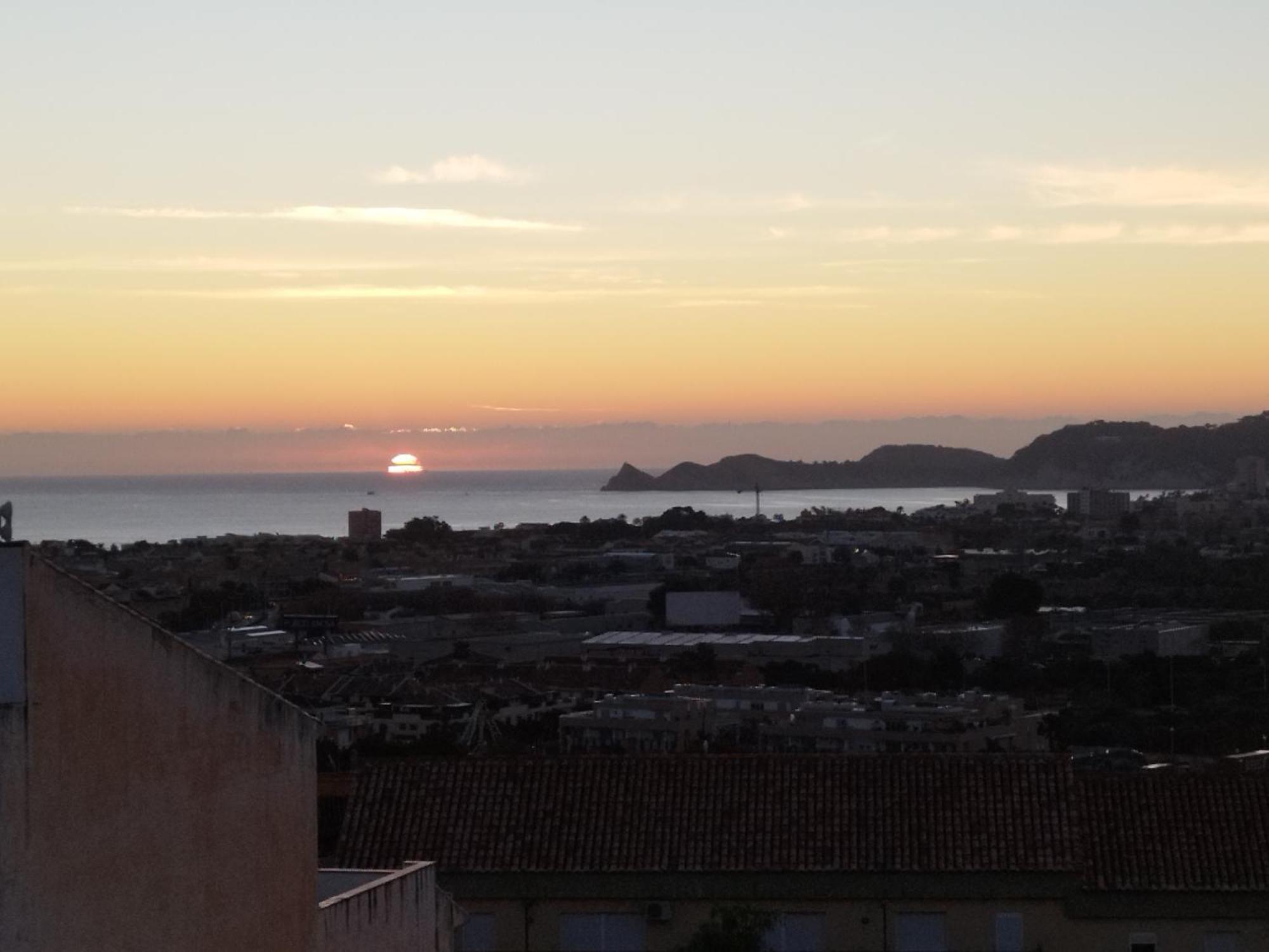 Modern Penthouse With Amazing Sea Views In The Heart Of Old Town Apartamento *